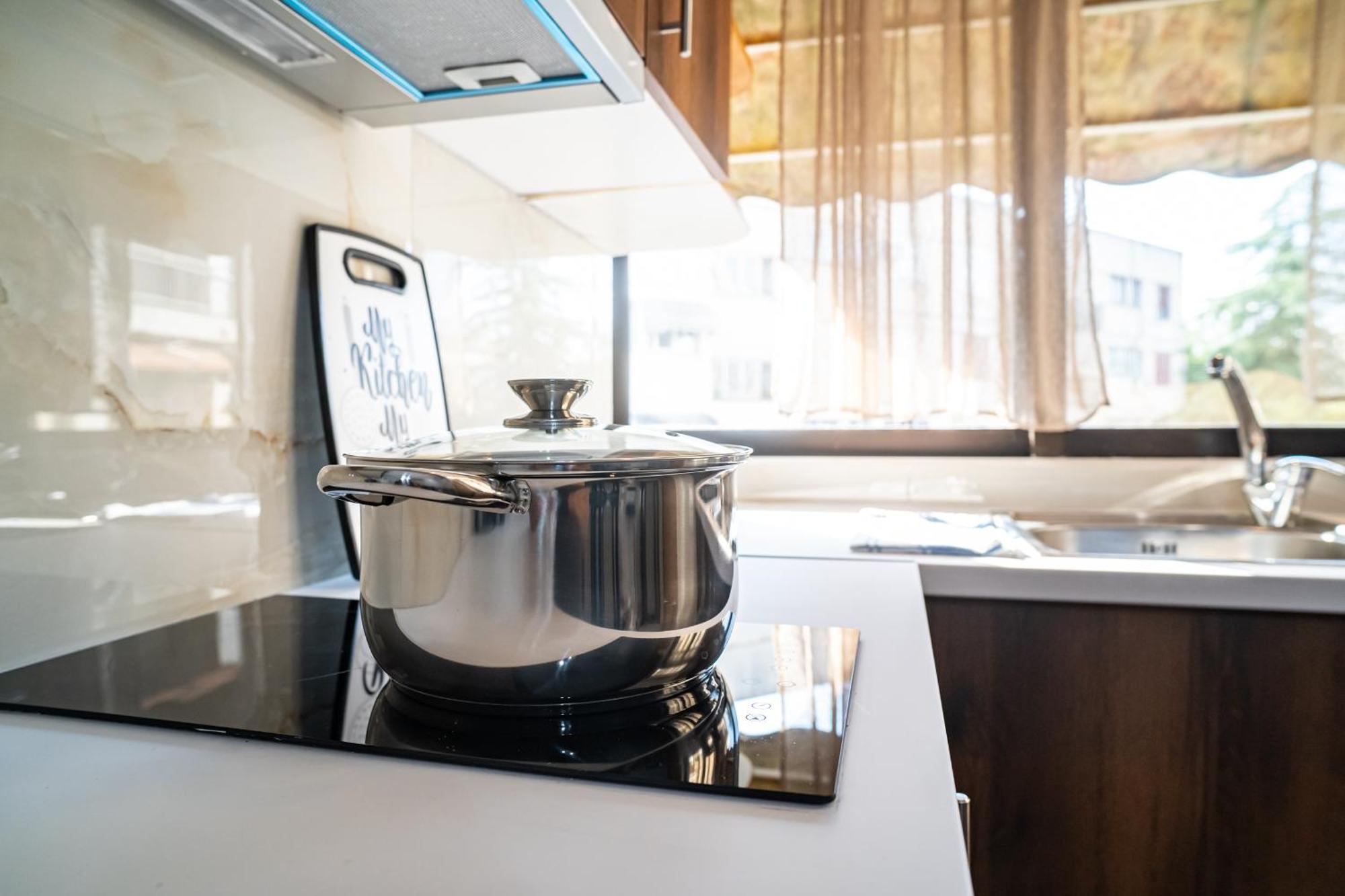 Feel Greek Hospitality #Θ006 Apartment Солун Екстериор снимка